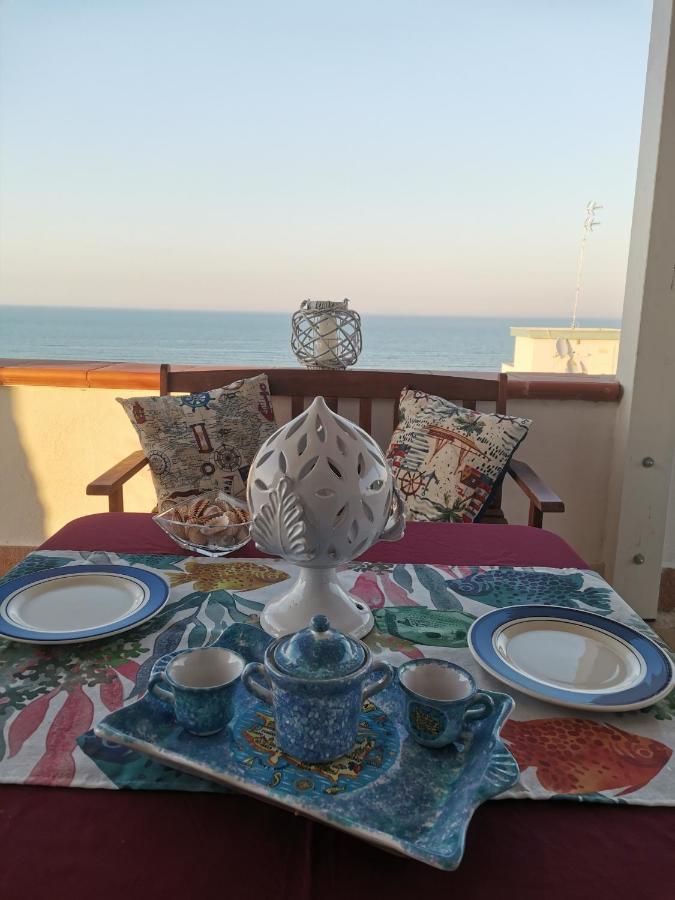 Little Paradise Casa Vacanze Маргерита-ді-Савоя Екстер'єр фото